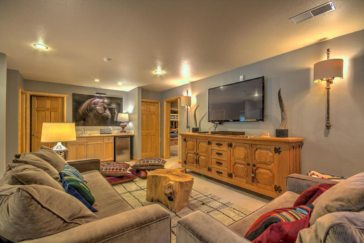 Aspen Meadow Lodge เบรกเคนริดจ์ ภายนอก รูปภาพ